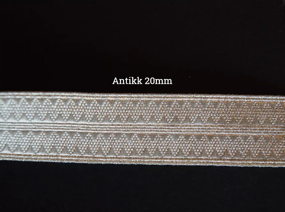Antikk sølvbånd, 20mm, i sikksakk prikke mønster