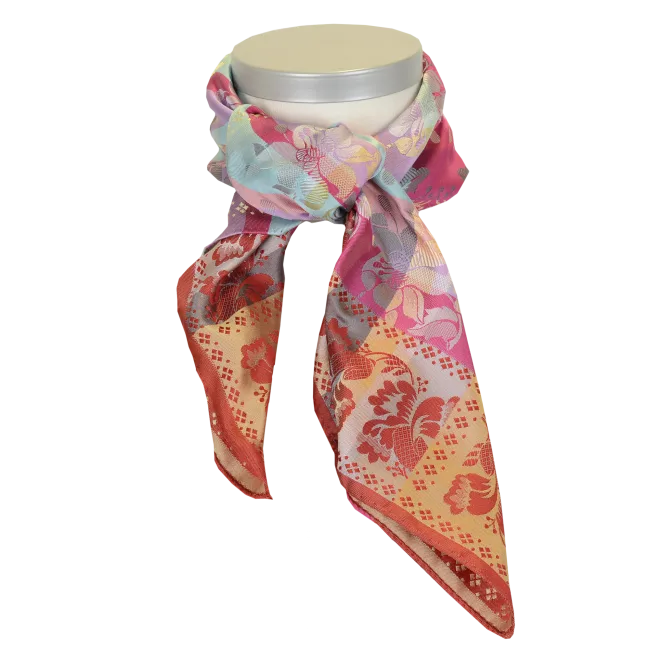 Silkeskjerf til bunad, Gabriella