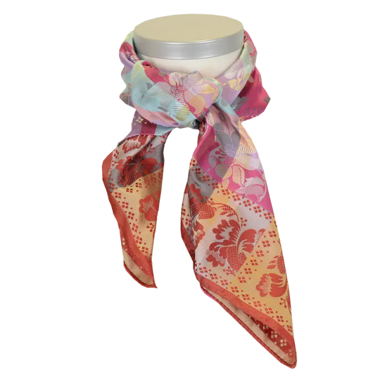 Silkeskjerf til bunad, Gabriella