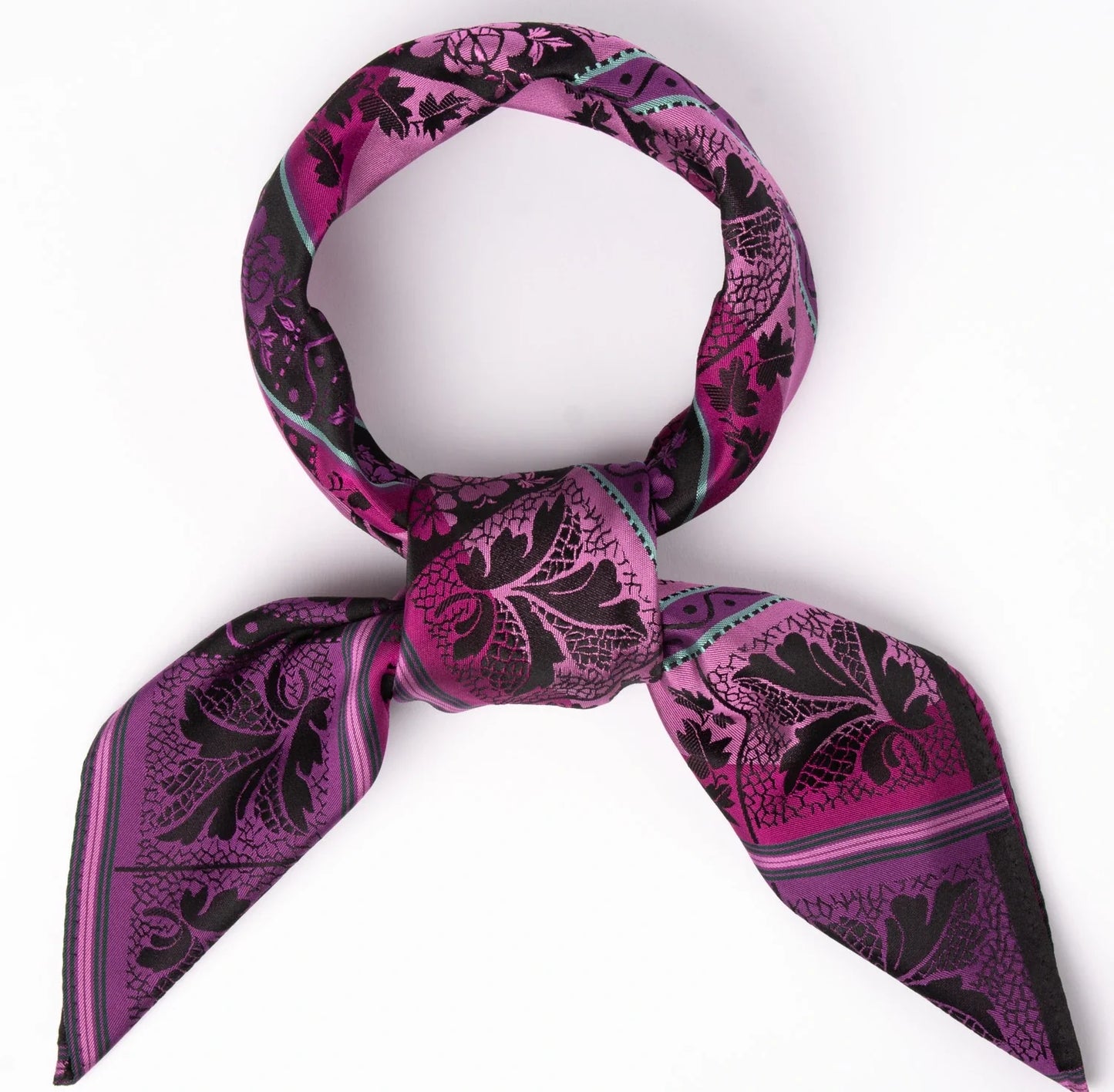 Silkeskjerf til bunad, Lise